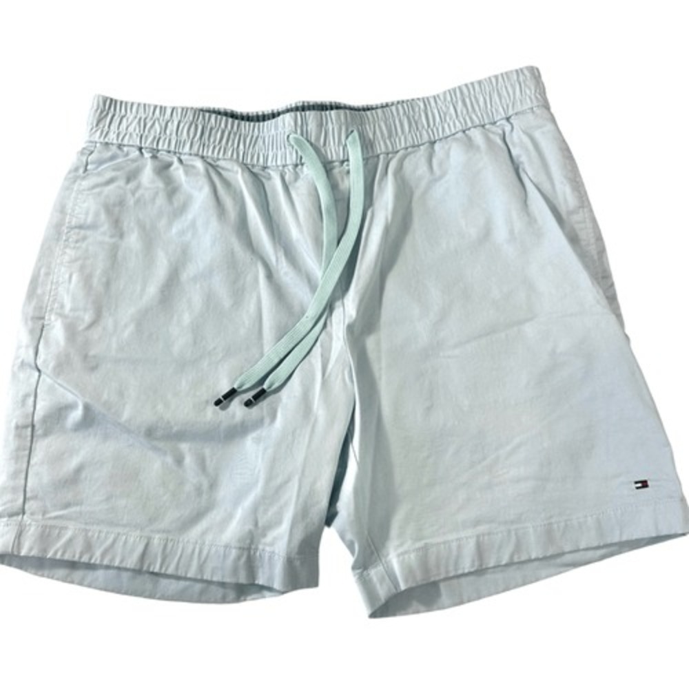 Tommy Hilfiger Blue Solid Cotton Shorts, Large
